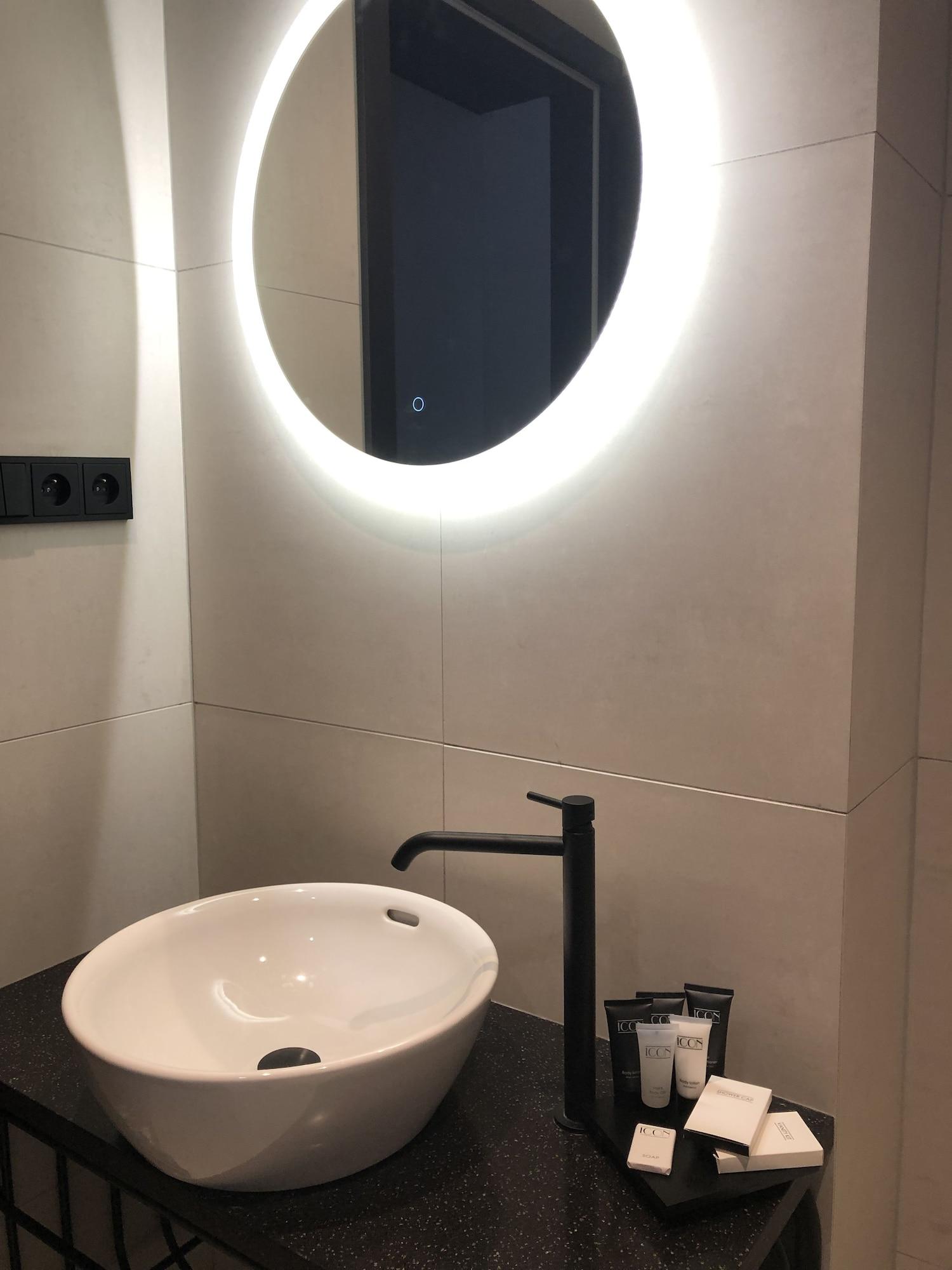 Otel Chevron Prag