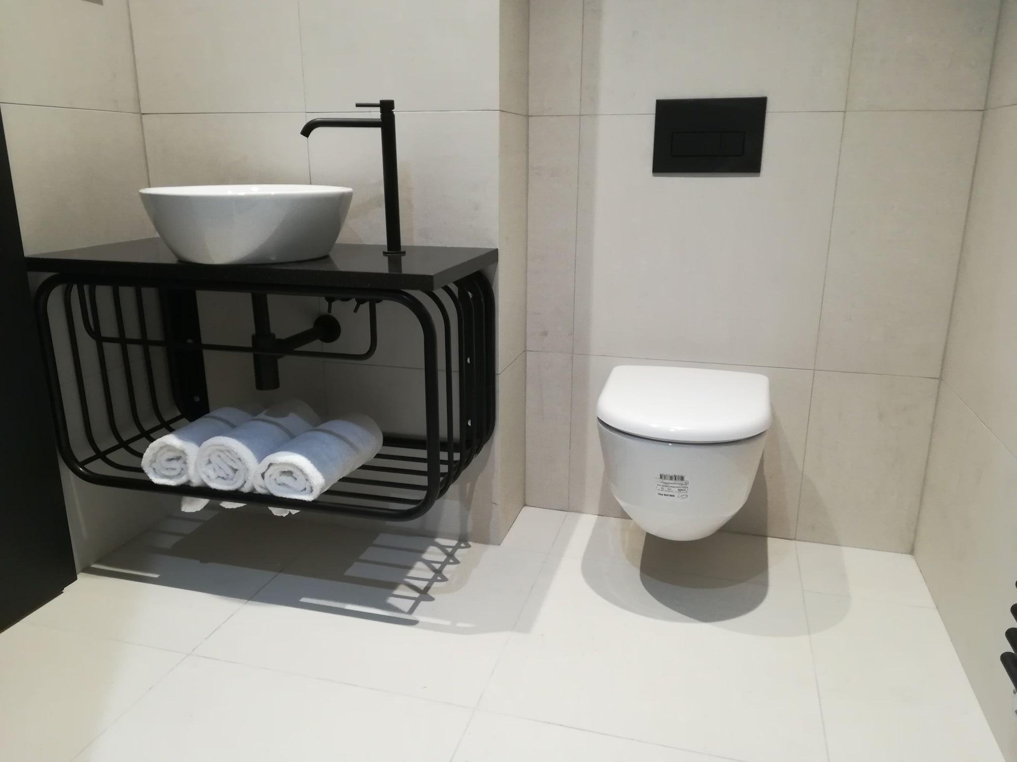 Chevron Otel 4*