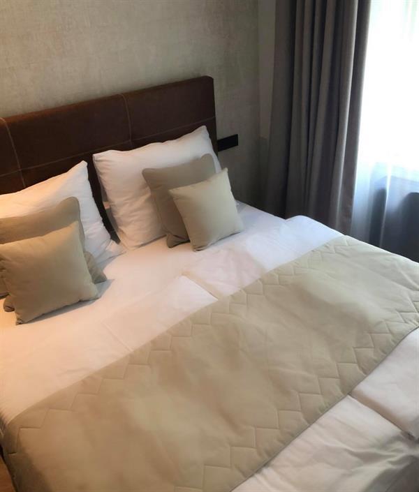 Chevron Otel