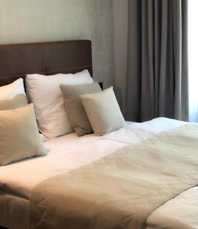 Otel Chevron