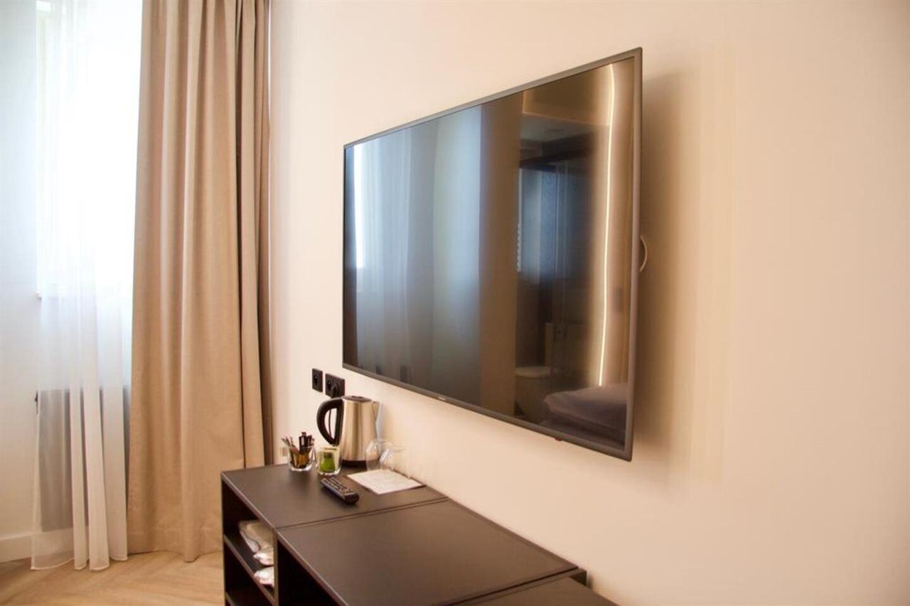 Otel Chevron 4*